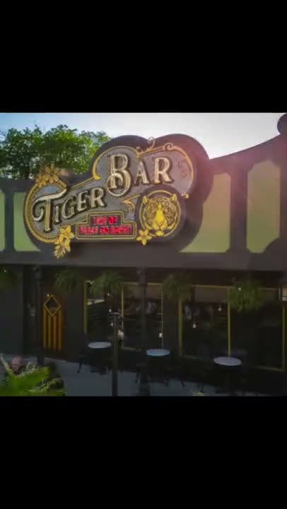 The Tiger Bar sign on Gallatin Pike